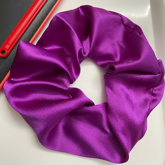 XL zipper scrunchies combo 🎀 - Picture 2 of 6